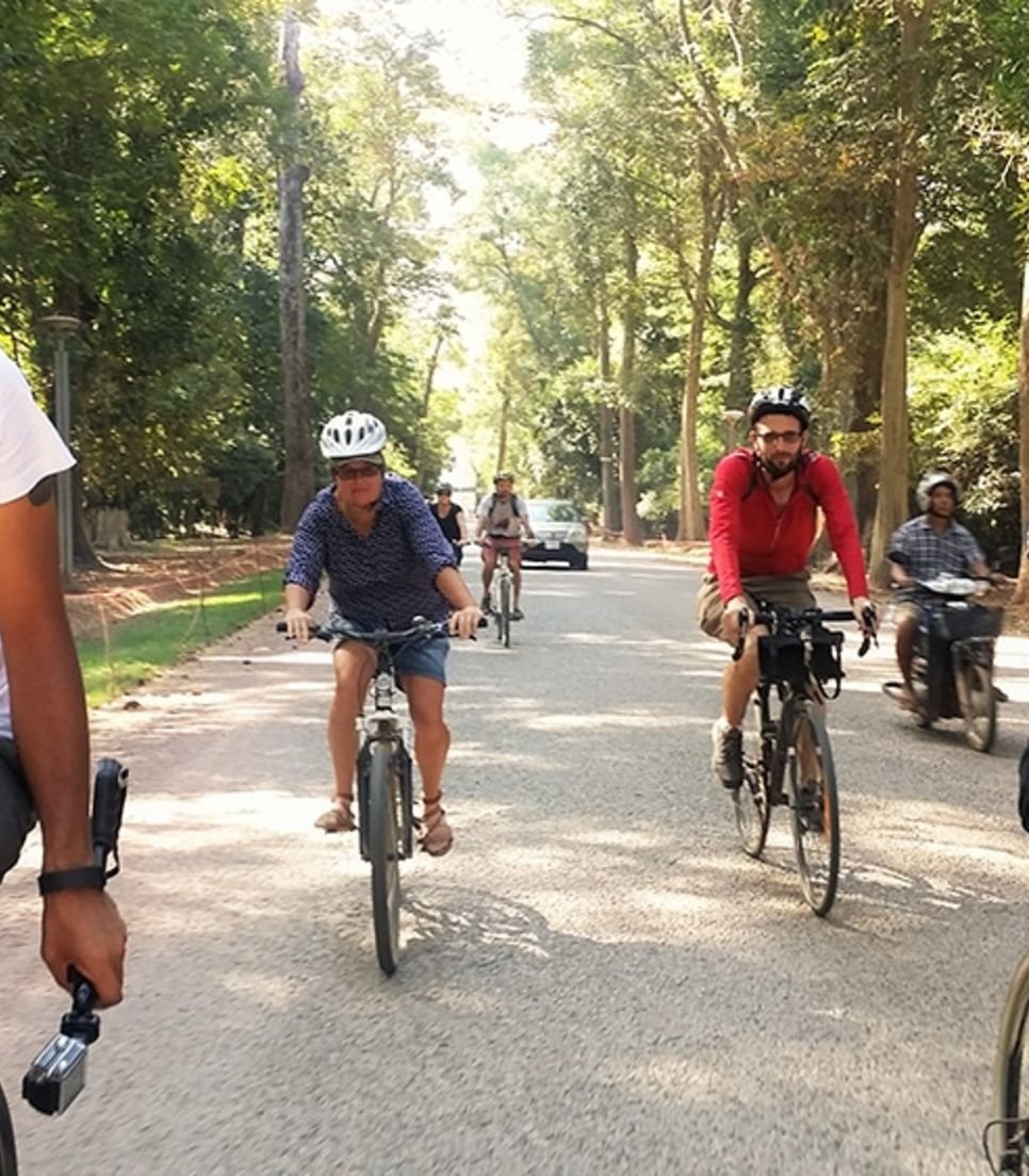 Cambodia Bicycle Phnom Penh to Siem Reap Tour 8 Days